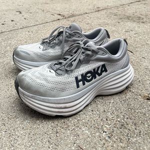 Womens Size 10/ Mens Size 8.5 Hoka Bondi 8